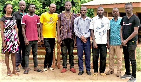   Members of ‘We are for Ken’ after the presentation